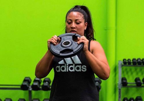 10 Amazing Exercises You Can Do with Weight Plates